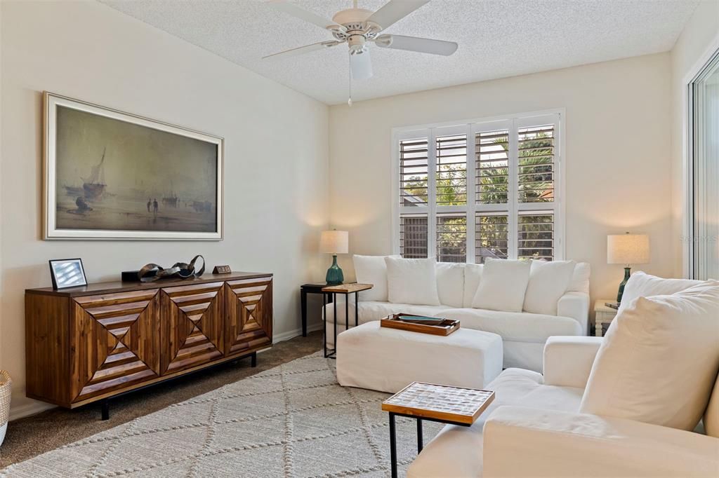 For Sale: $445,000 (3 beds, 2 baths, 1819 Square Feet)