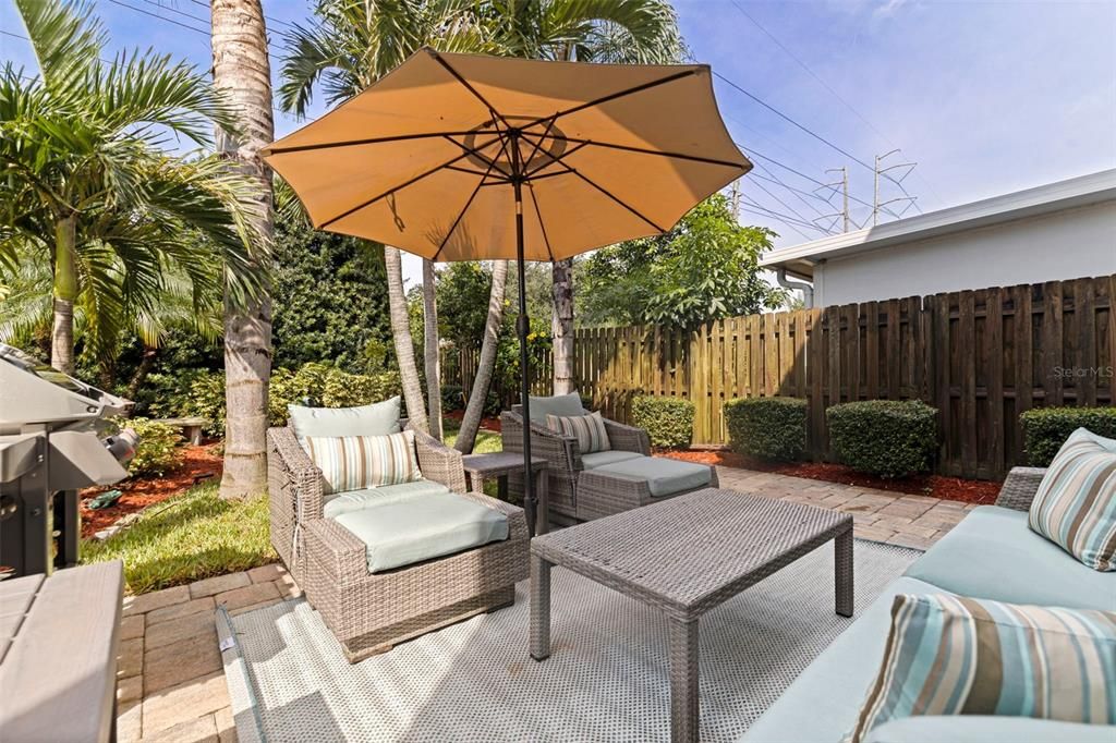For Sale: $445,000 (3 beds, 2 baths, 1819 Square Feet)