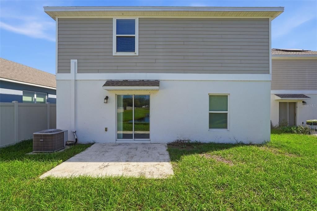 En Venta: $339,000 (5 camas, 2 baños, 2430 Pies cuadrados)