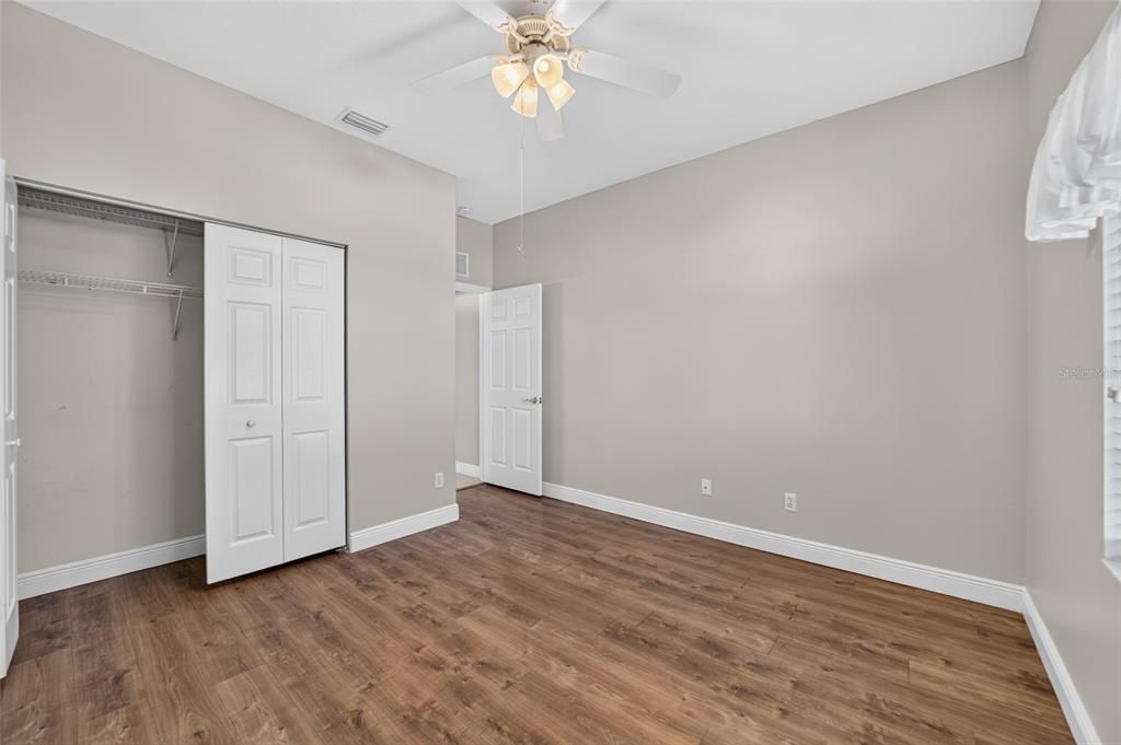 На продажу: $289,900 (3 спален, 2 ванн, 1757 Квадратных фут)
