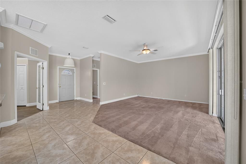 На продажу: $289,900 (3 спален, 2 ванн, 1757 Квадратных фут)