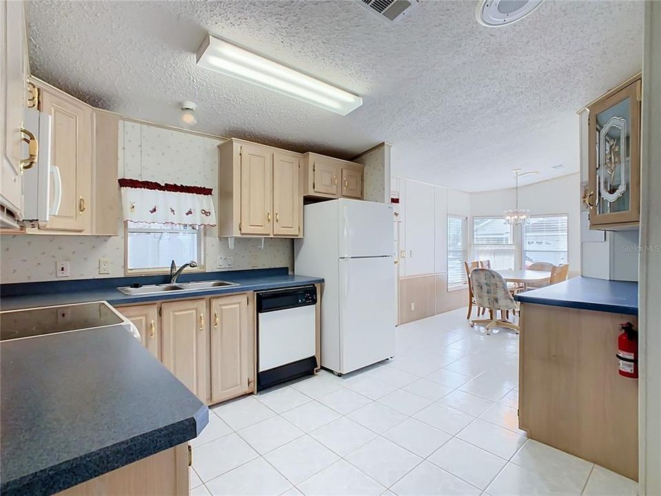 En Venta: $125,000 (2 camas, 2 baños, 960 Pies cuadrados)