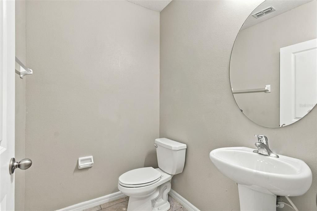 En Venta: $385,000 (4 camas, 2 baños, 2109 Pies cuadrados)