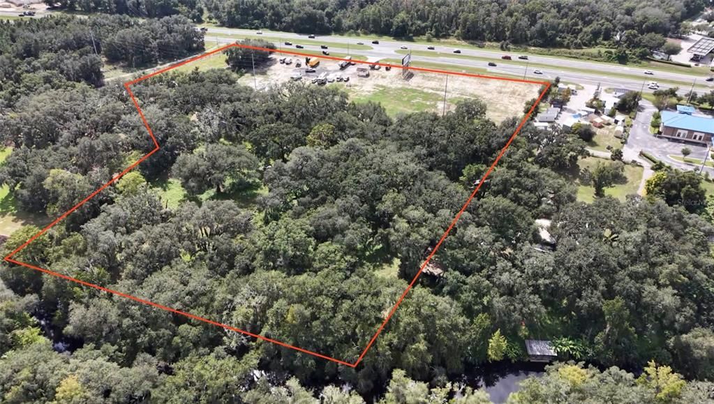 待售: $9,500,000 (10.90 acres)