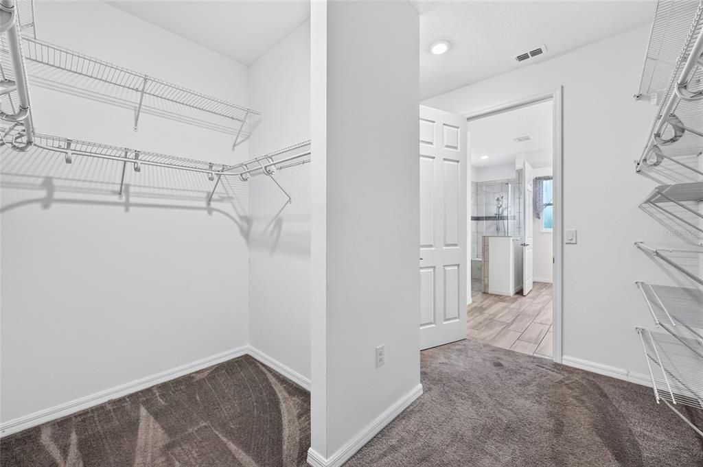 For Sale: $398,900 (2 beds, 2 baths, 2297 Square Feet)