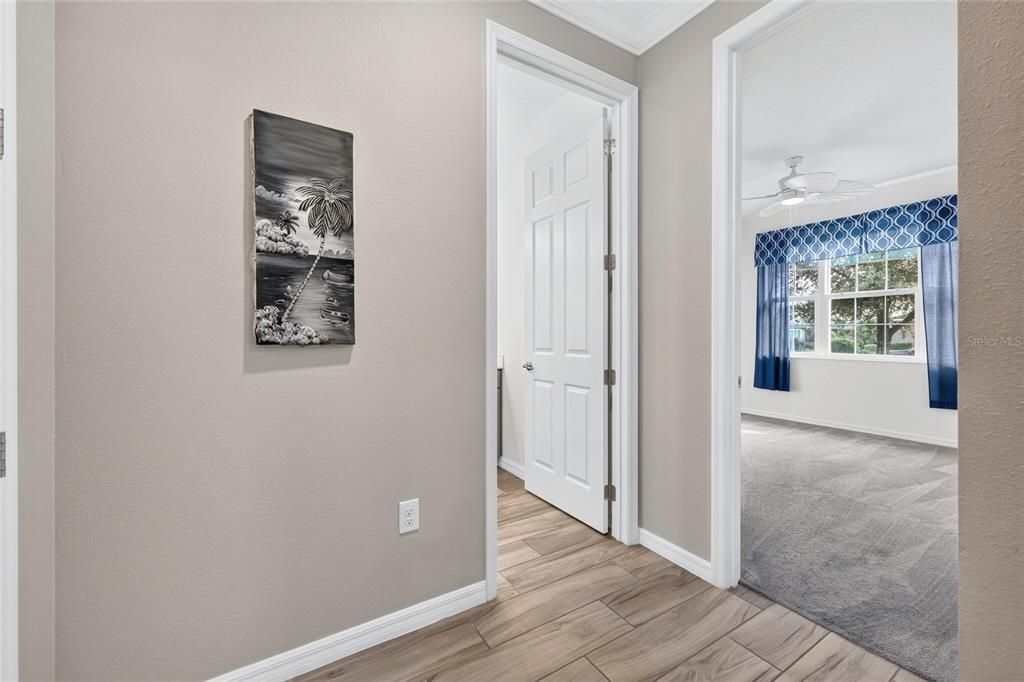 For Sale: $398,900 (2 beds, 2 baths, 2297 Square Feet)