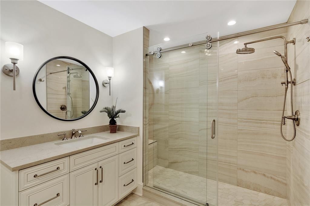 For Sale: $2,500,000 (3 beds, 3 baths, 3350 Square Feet)