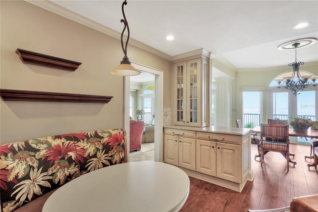 For Sale: $2,500,000 (3 beds, 3 baths, 3350 Square Feet)