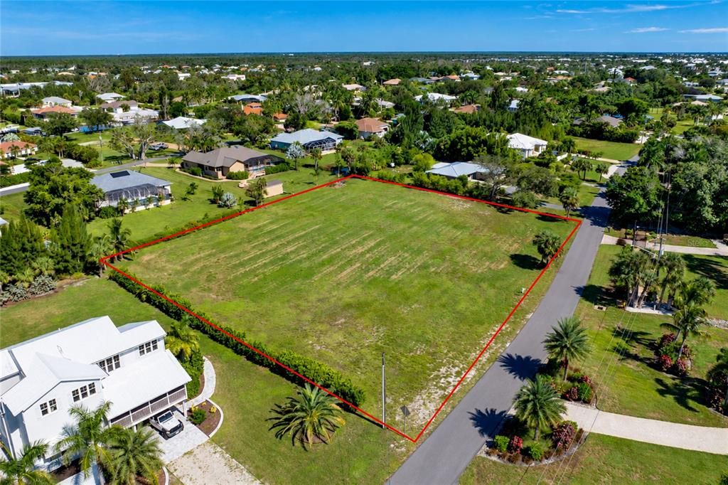 待售: $365,000 (1.20 acres)