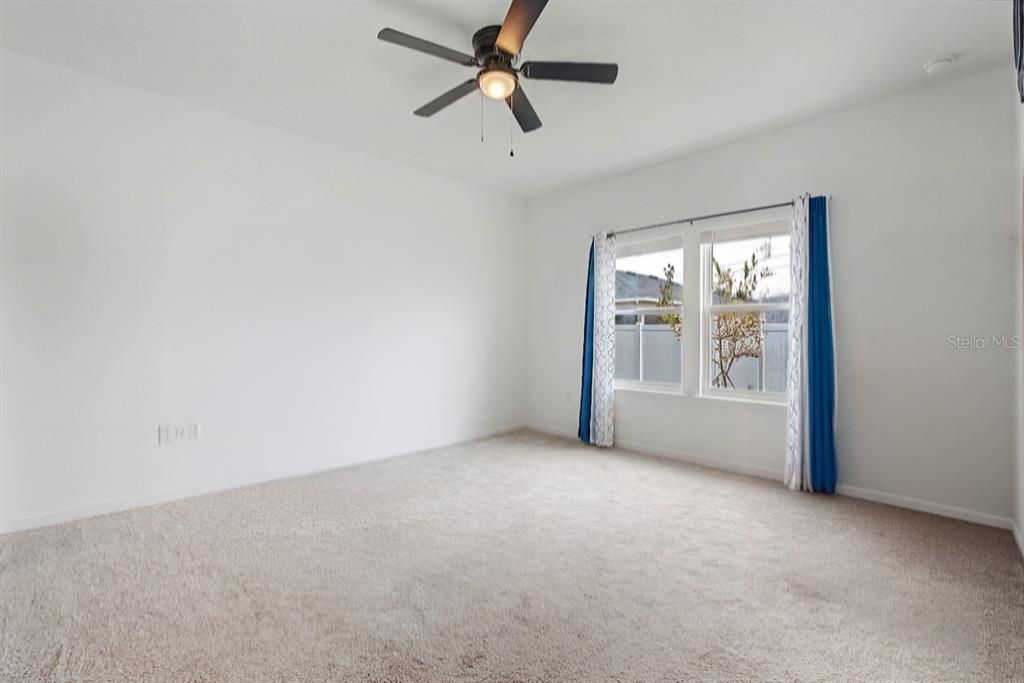 En Venta: $327,500 (3 camas, 2 baños, 1779 Pies cuadrados)