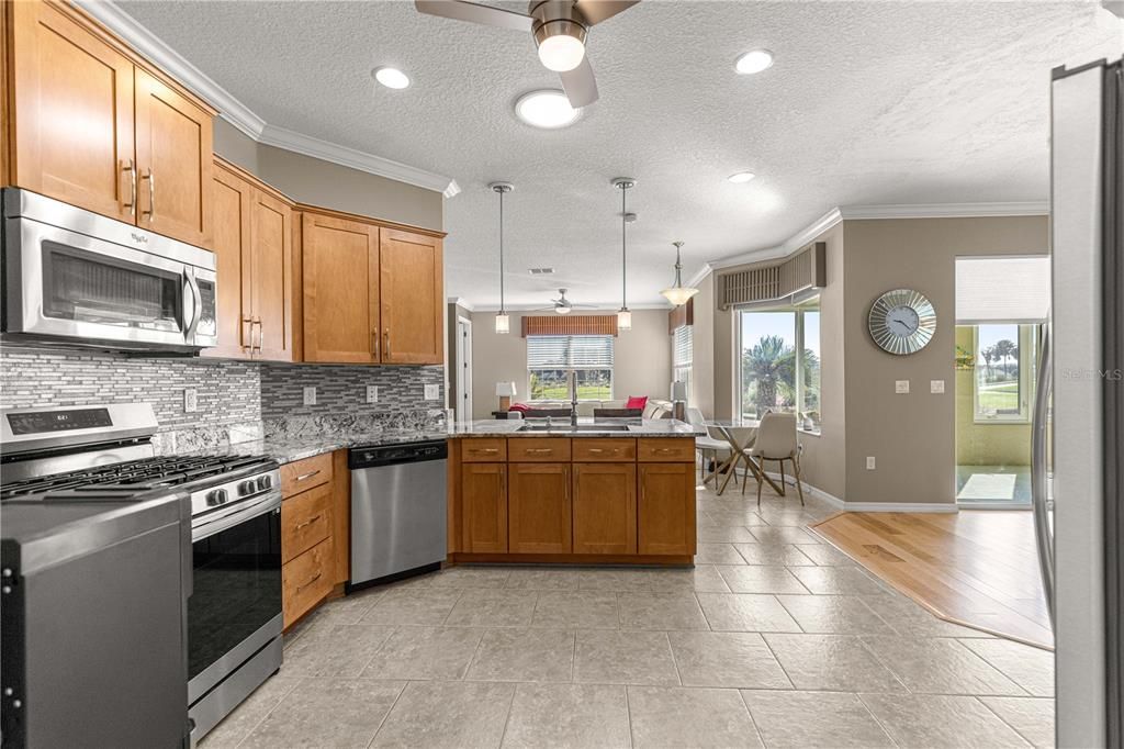 For Sale: $489,900 (3 beds, 2 baths, 2283 Square Feet)