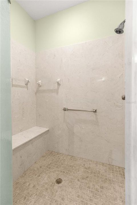 For Sale: $489,900 (3 beds, 2 baths, 2283 Square Feet)