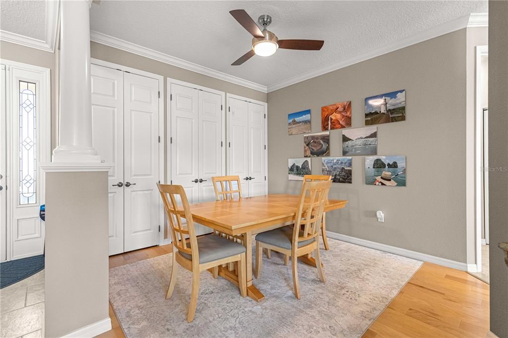 For Sale: $489,900 (3 beds, 2 baths, 2283 Square Feet)