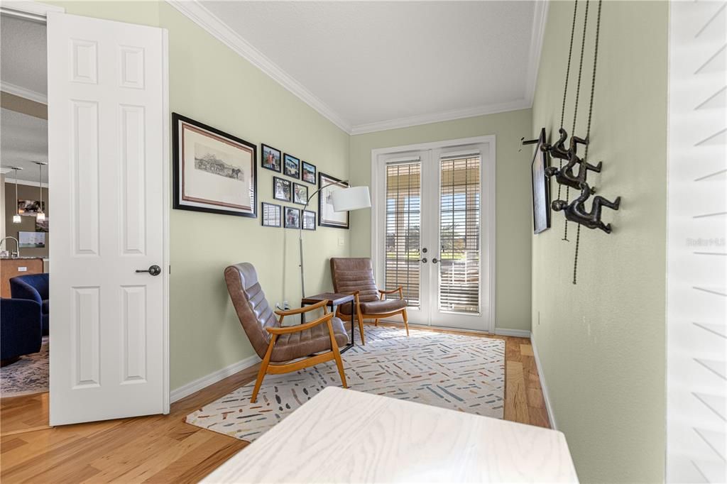 For Sale: $489,900 (3 beds, 2 baths, 2283 Square Feet)