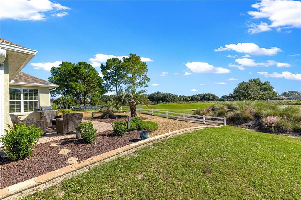 For Sale: $489,900 (3 beds, 2 baths, 2283 Square Feet)