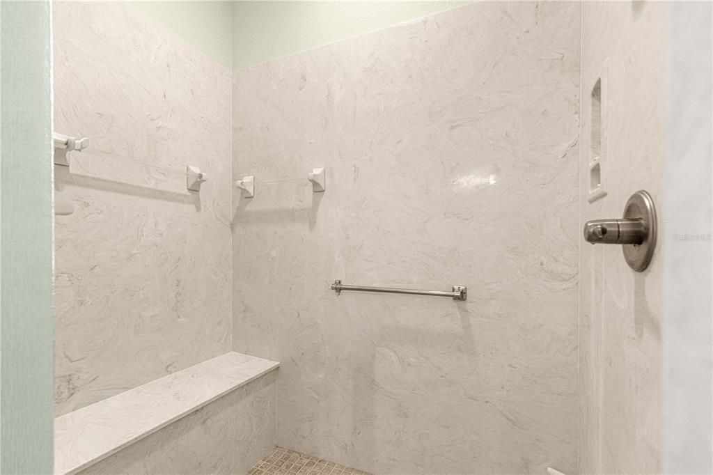 For Sale: $489,900 (3 beds, 2 baths, 2283 Square Feet)