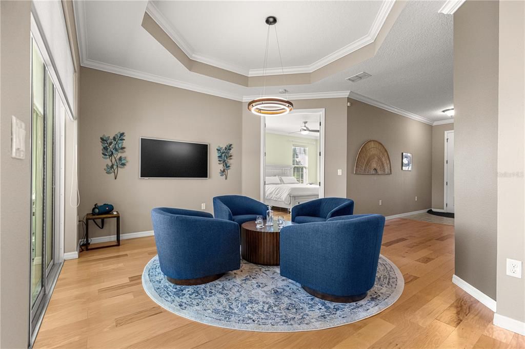 For Sale: $489,900 (3 beds, 2 baths, 2283 Square Feet)