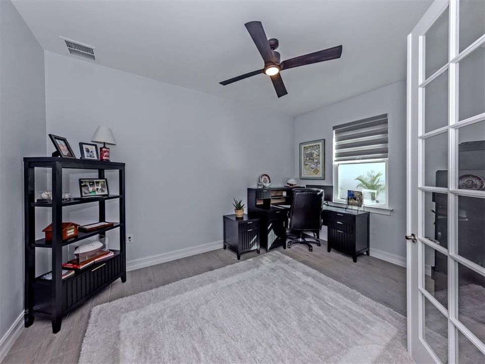 For Sale: $389,000 (2 beds, 2 baths, 1496 Square Feet)