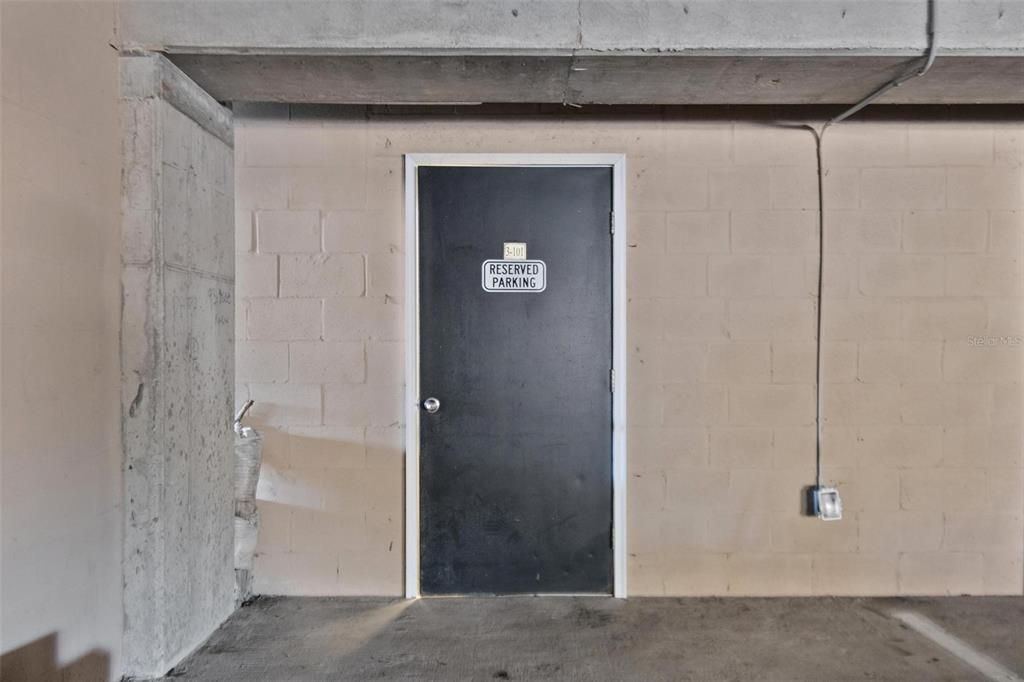 На продажу: $325,000 (3 спален, 2 ванн, 1804 Квадратных фут)