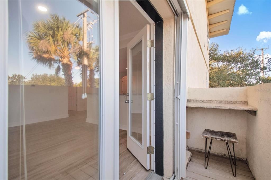 На продажу: $325,000 (3 спален, 2 ванн, 1804 Квадратных фут)