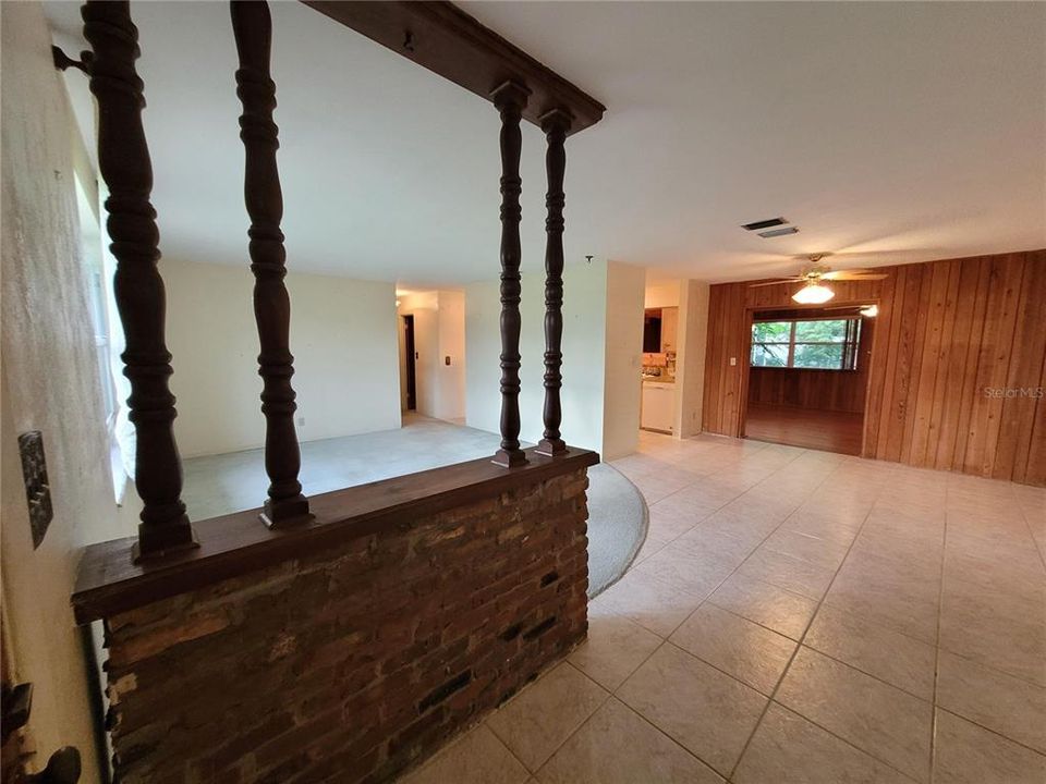 For Sale: $449,000 (4 beds, 2 baths, 2292 Square Feet)