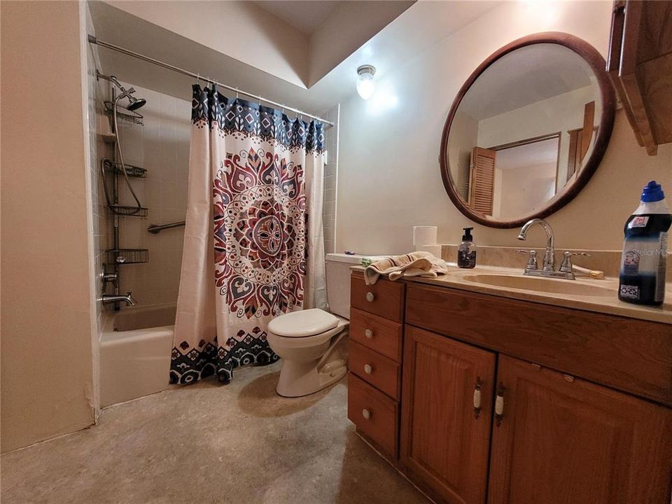 For Sale: $449,000 (4 beds, 2 baths, 2292 Square Feet)