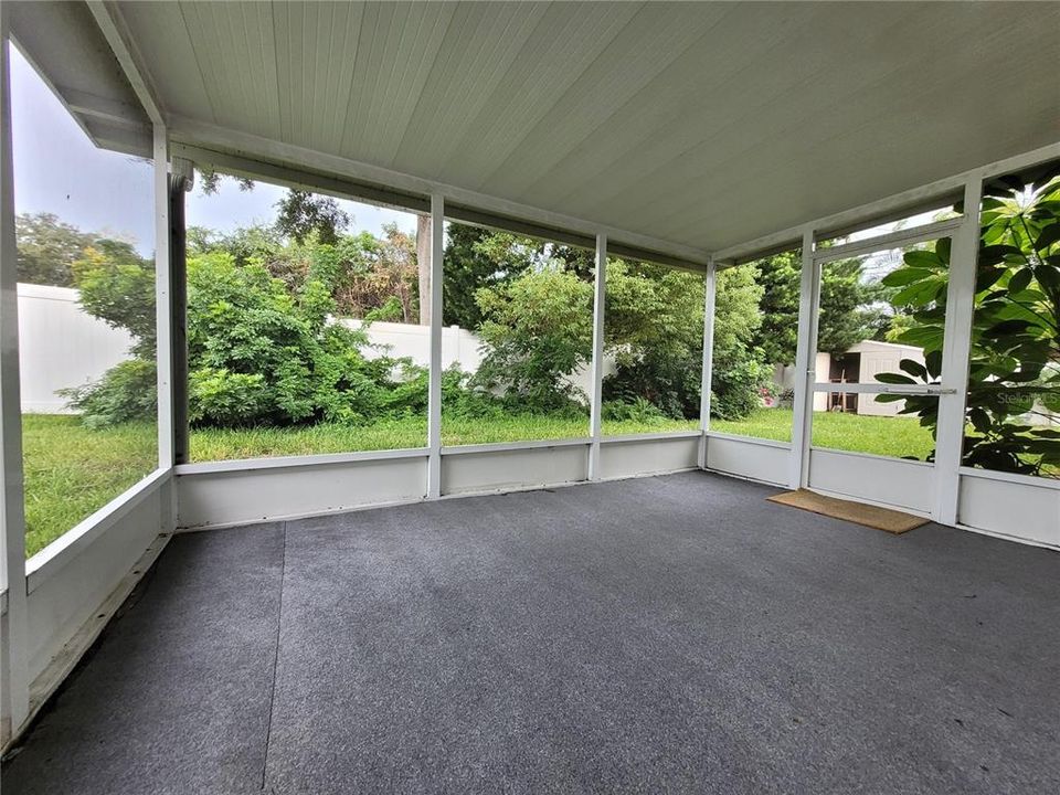For Sale: $449,000 (4 beds, 2 baths, 2292 Square Feet)