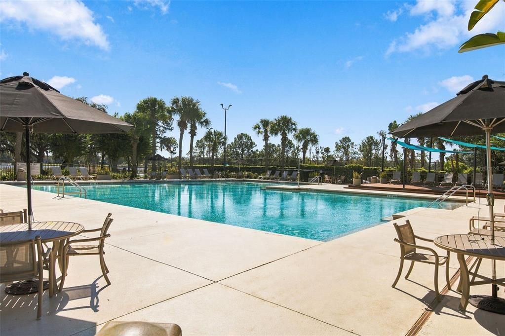 For Sale: $400,000 (4 beds, 2 baths, 1706 Square Feet)