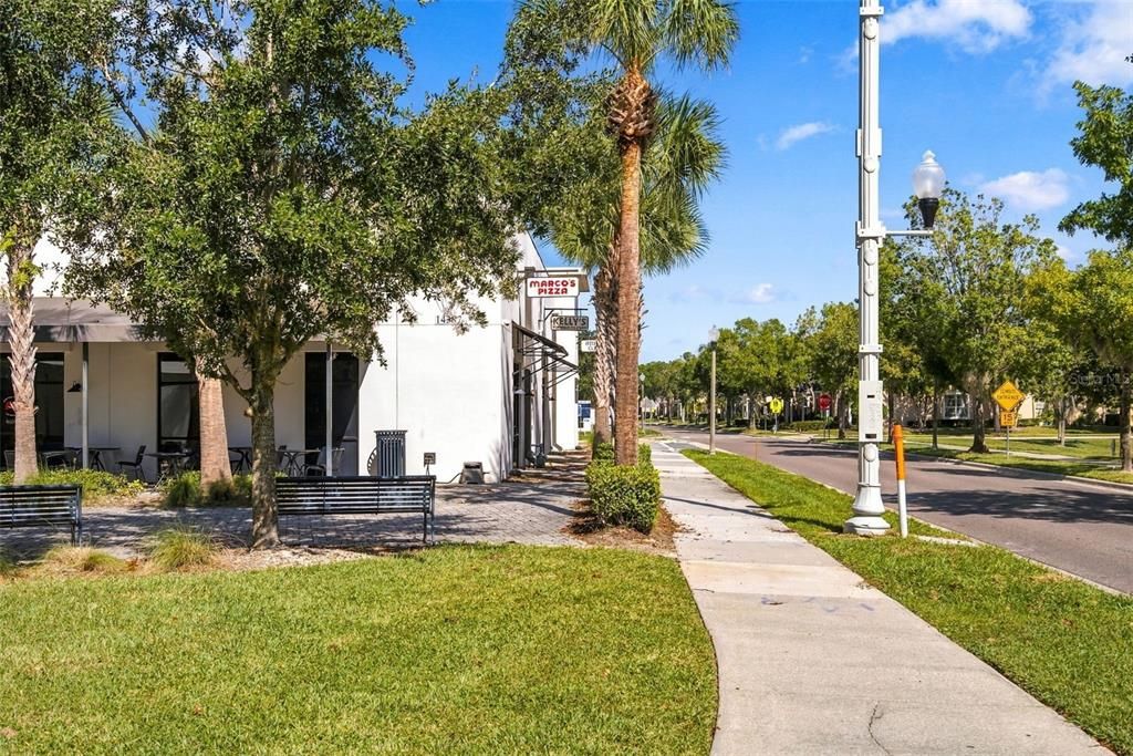 For Sale: $400,000 (4 beds, 2 baths, 1706 Square Feet)