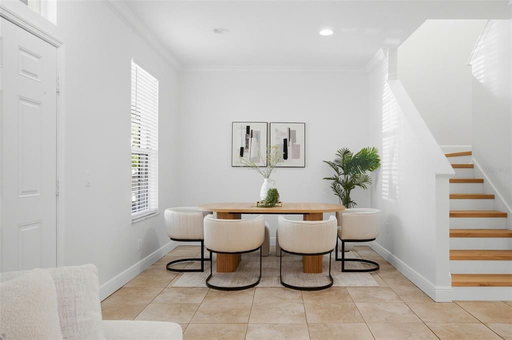 For Sale: $400,000 (4 beds, 2 baths, 1706 Square Feet)