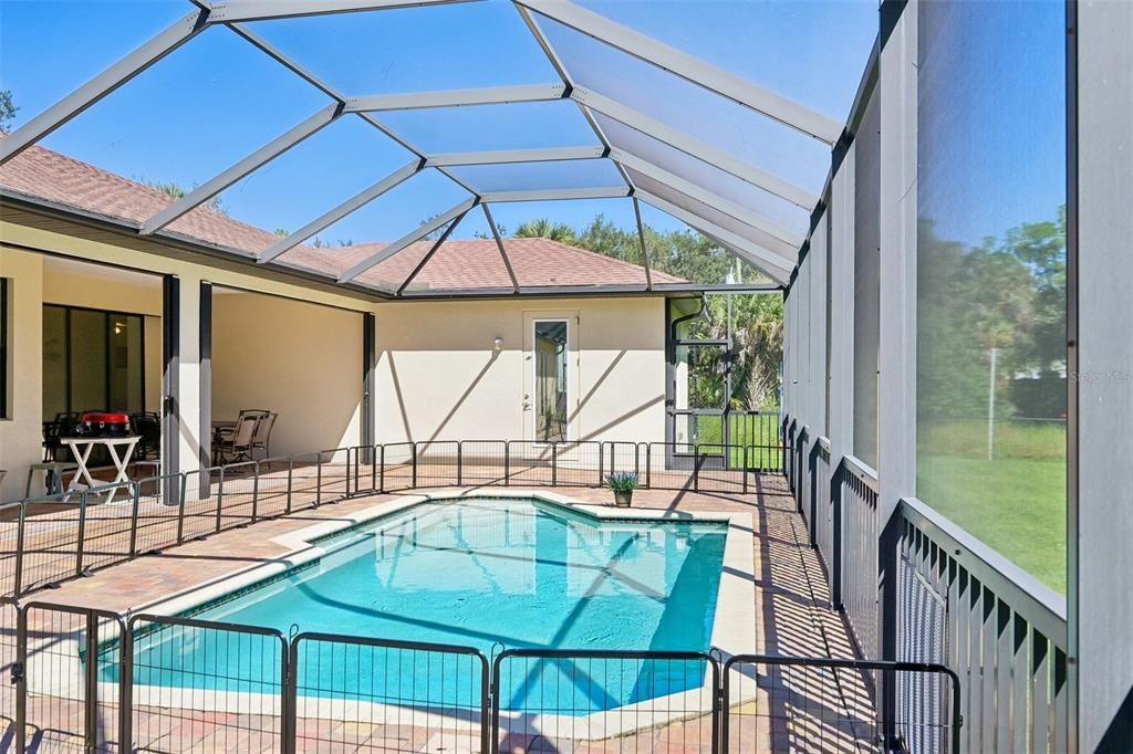 For Sale: $795,000 (4 beds, 2 baths, 2398 Square Feet)