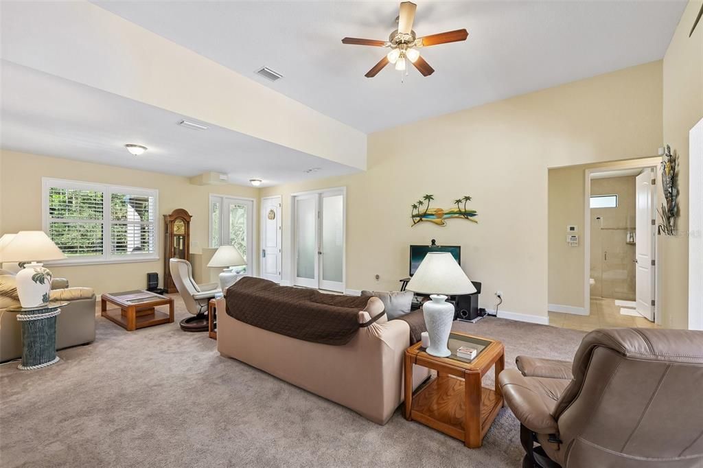 For Sale: $795,000 (4 beds, 2 baths, 2398 Square Feet)