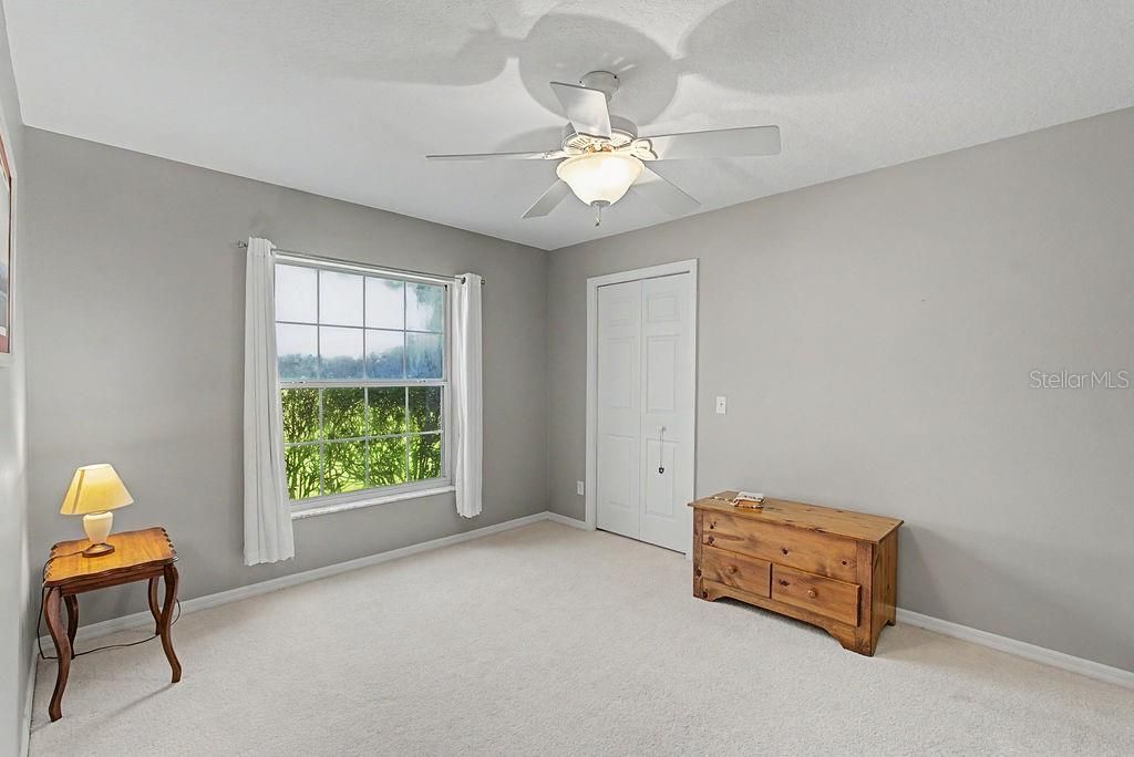 Active With Contract: $335,000 (3 beds, 2 baths, 1693 Square Feet)