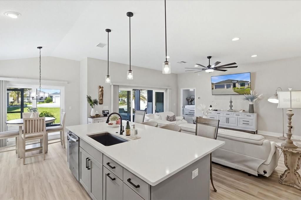 For Sale: $679,470 (3 beds, 2 baths, 1927 Square Feet)