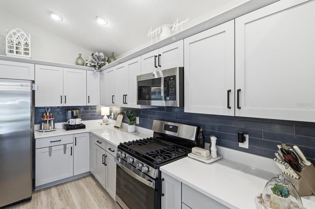 For Sale: $679,470 (3 beds, 2 baths, 1927 Square Feet)