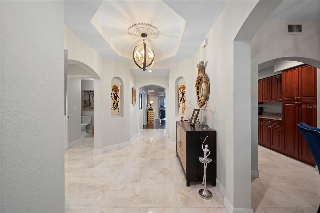 En Venta: $365,000 (3 camas, 2 baños, 1845 Pies cuadrados)