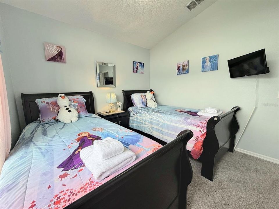En Renta: $2,500 (4 camas, 2 baños, 1822 Pies cuadrados)