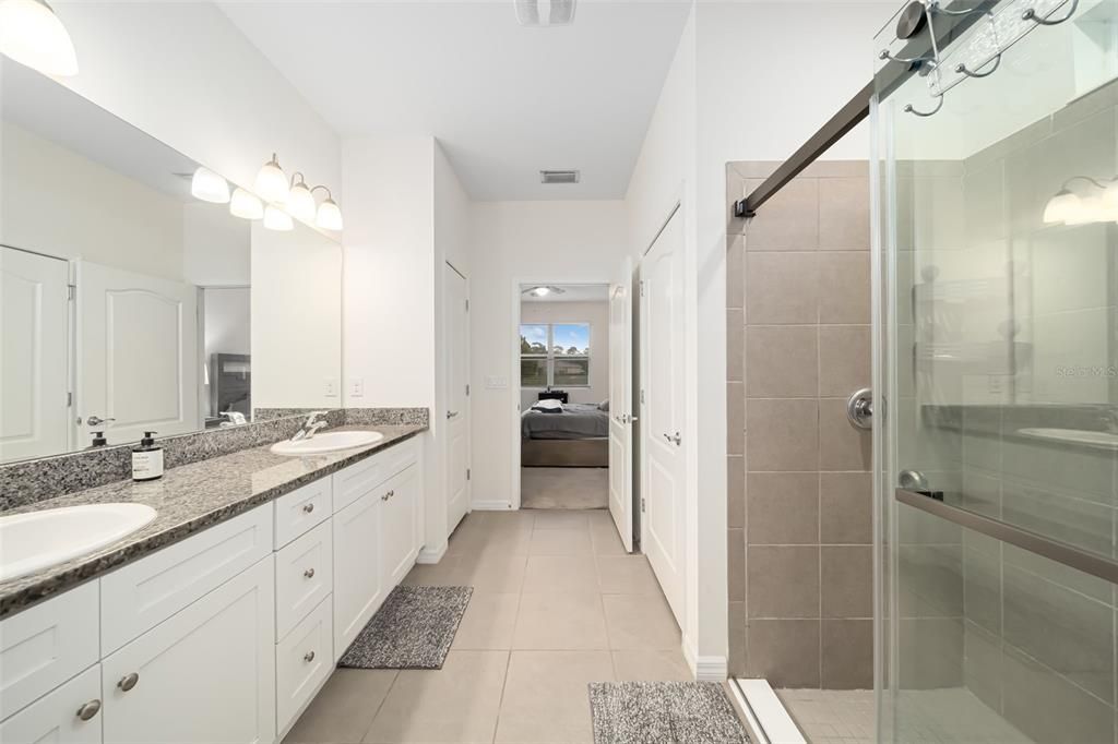 En Venta: $465,000 (3 camas, 2 baños, 1821 Pies cuadrados)