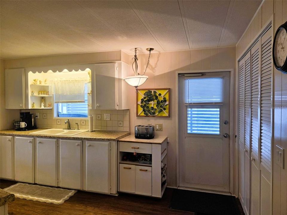 En Venta: $169,900 (2 camas, 2 baños, 1056 Pies cuadrados)