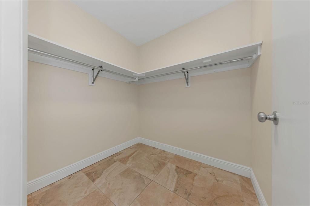 В аренду: $3,550 (4 спален, 3 ванн, 1598 Квадратных фут)