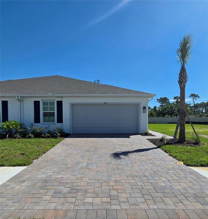 For Rent: $4,200 (3 beds, 2 baths, 1543 Square Feet)