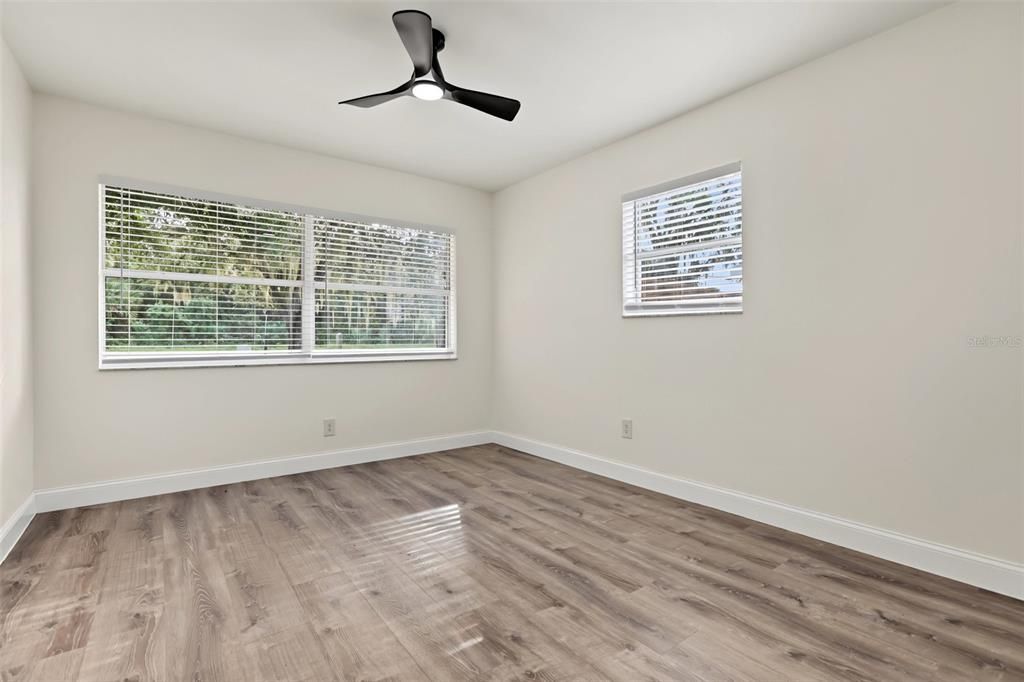 For Sale: $429,900 (3 beds, 2 baths, 1974 Square Feet)