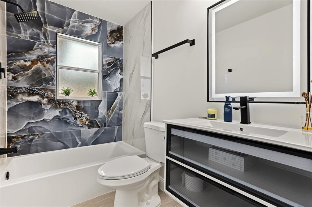 For Sale: $429,900 (3 beds, 2 baths, 1974 Square Feet)
