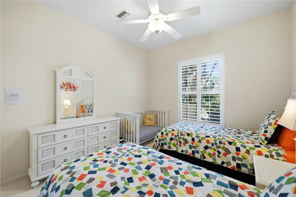 For Sale: $975,000 (4 beds, 4 baths, 3161 Square Feet)