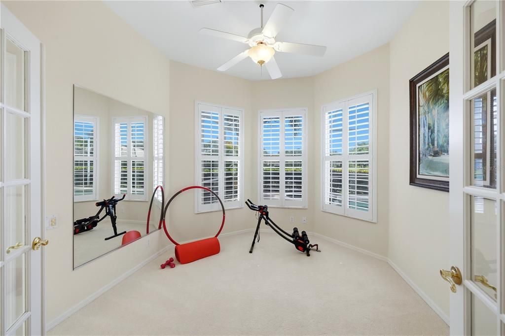 For Sale: $975,000 (4 beds, 4 baths, 3161 Square Feet)