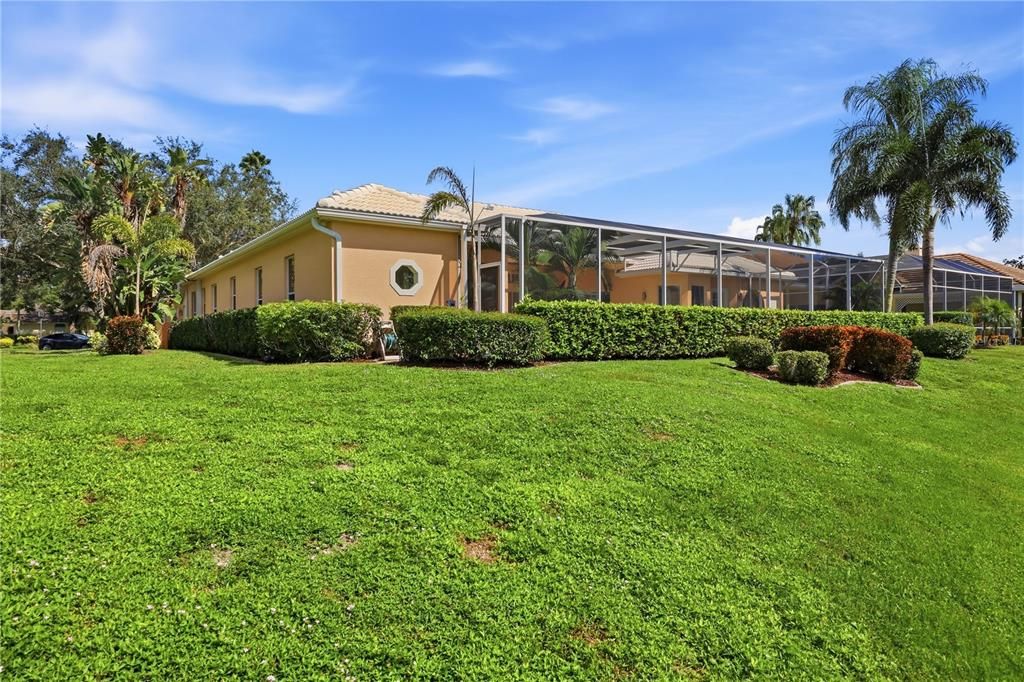 For Sale: $975,000 (4 beds, 4 baths, 3161 Square Feet)