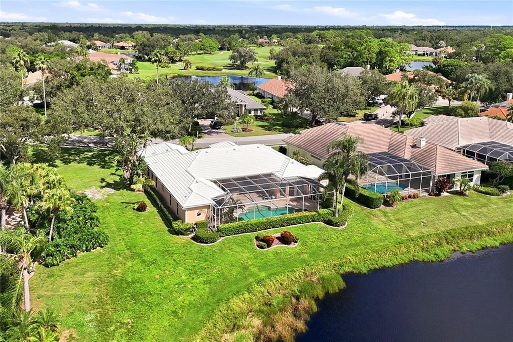 For Sale: $975,000 (4 beds, 4 baths, 3161 Square Feet)
