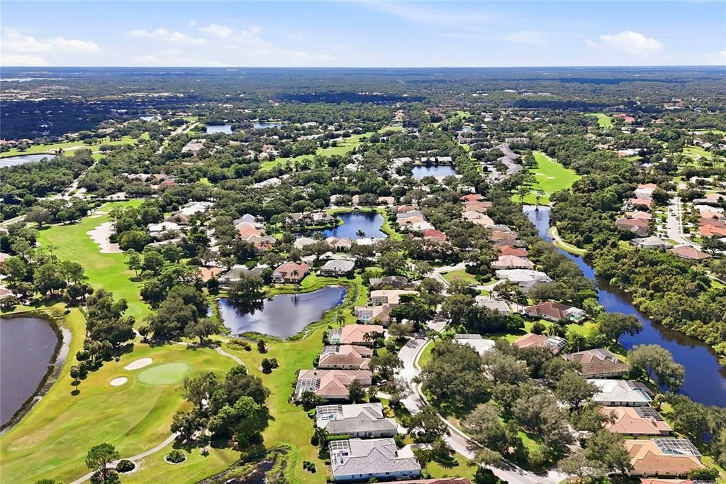 For Sale: $975,000 (4 beds, 4 baths, 3161 Square Feet)