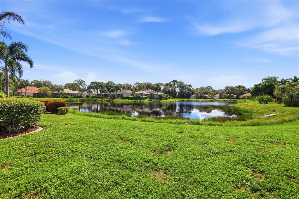 For Sale: $975,000 (4 beds, 4 baths, 3161 Square Feet)