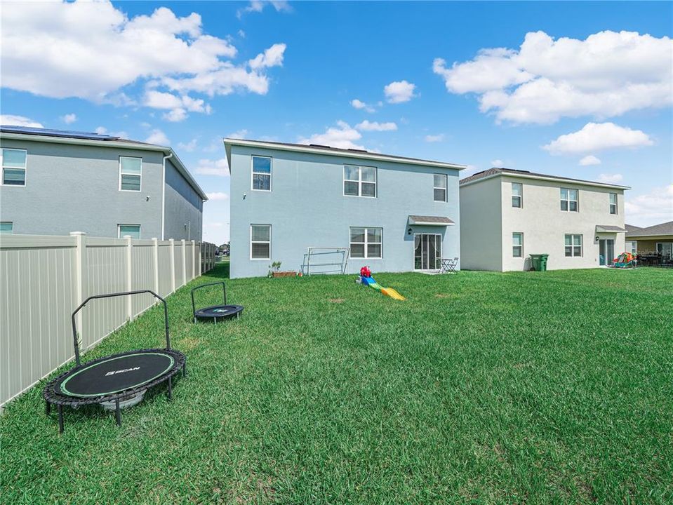 En Venta: $365,000 (5 camas, 3 baños, 2616 Pies cuadrados)